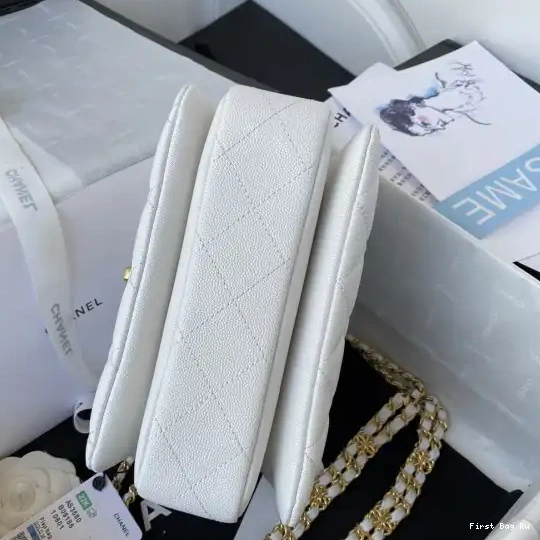 First Bag Ru BAG FLAP CHANEL 0622